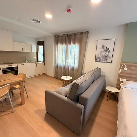 Esera Apartmán *